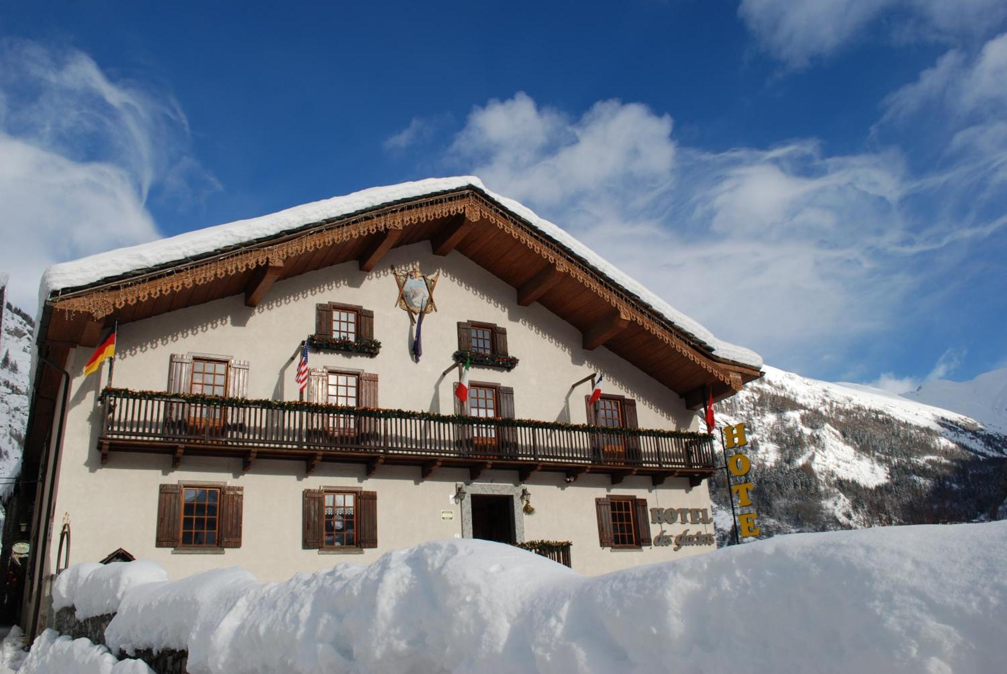 Hotel Des Glaciers Courmayeur Exterior photo