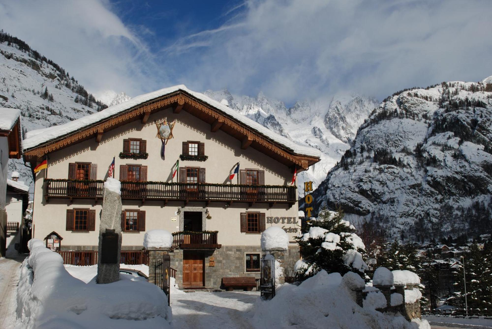 Hotel Des Glaciers Courmayeur Exterior photo