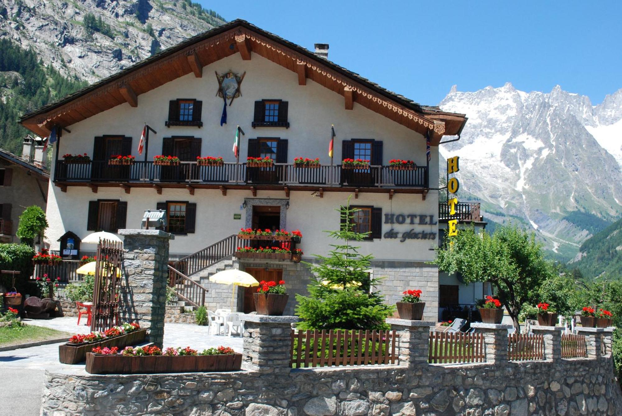 Hotel Des Glaciers Courmayeur Exterior photo