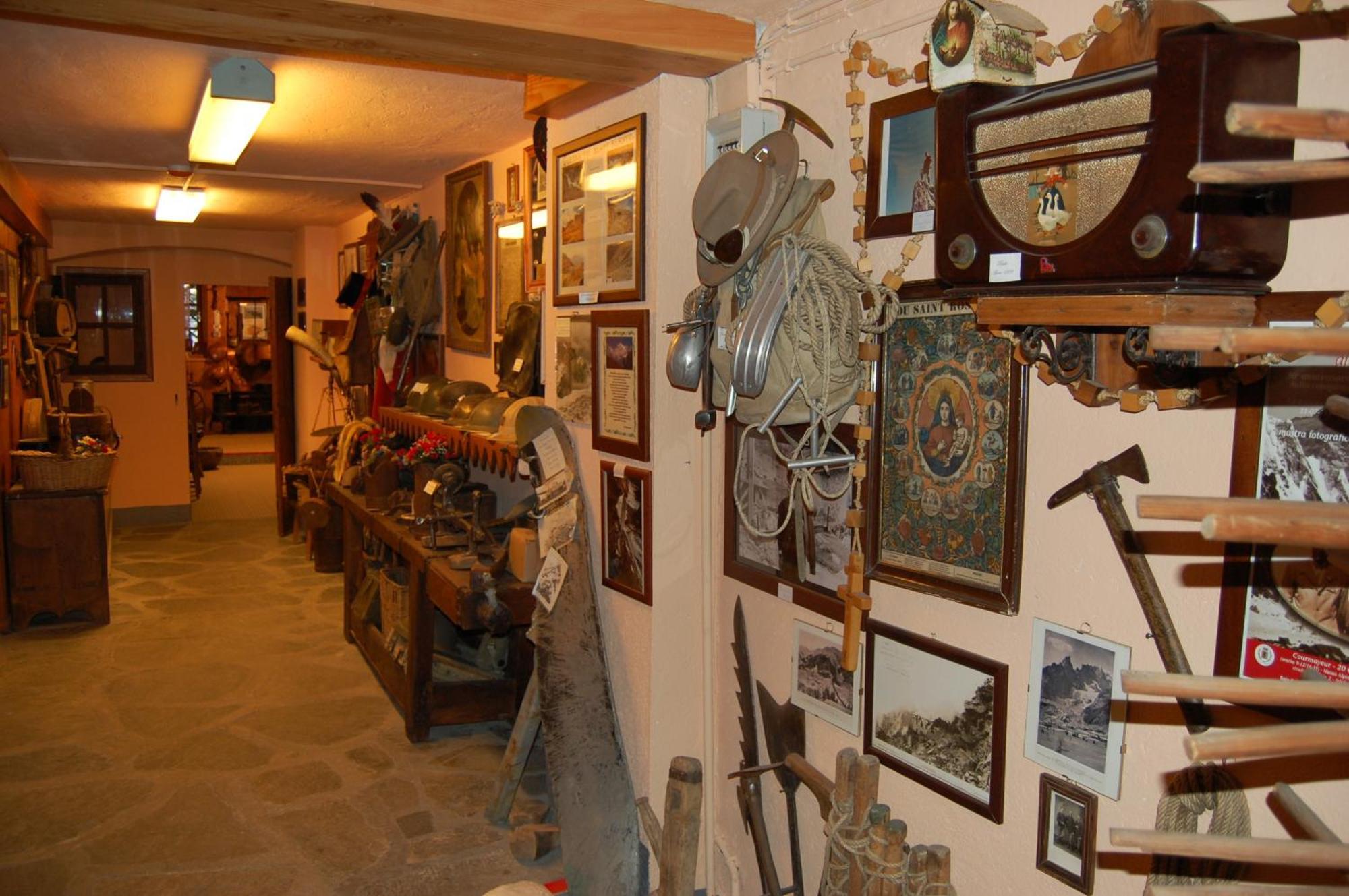Hotel Des Glaciers Courmayeur Exterior photo